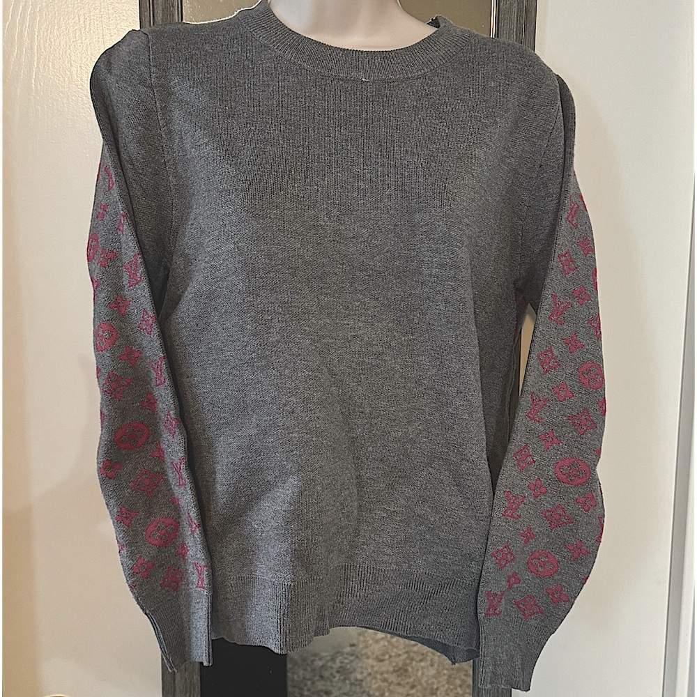 NEW LISTING!! lux inspired knit sweater